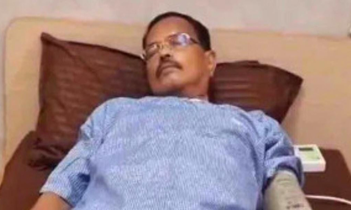  Former Minister Motkupalli Is Seriously Ill, Motkupalli , Motkupally Nursimhulu-TeluguStop.com