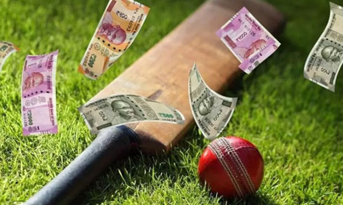  Cricket Betting Gang Arrested In Hyderabad , Hyderabad , Cricket Betting, Ipl.,-TeluguStop.com