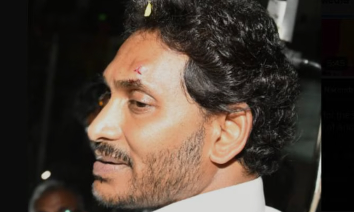  Police Investigation In The Incident Of Attack On Cm Jagan Is In Full Swing , C-TeluguStop.com