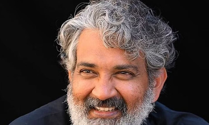  Should They Have These Qualities To Be Included In Rajamouli's Team, Rajamouli,-TeluguStop.com