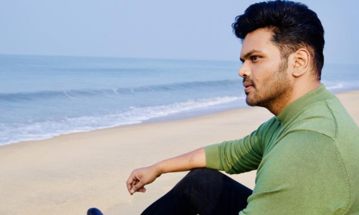  Tollywood Hero Manchu Manoj Back To Shooting, Manchu Manoj, Post Viral, Daughter-TeluguStop.com