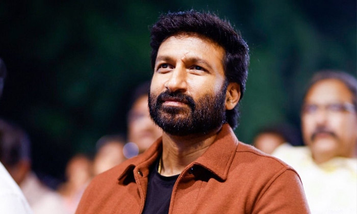 Telugu Gopichand, Nandamurikalyan, Patas, Pournami, Prabhas, Tollywood-Movie