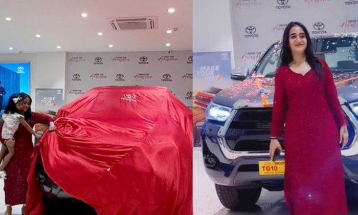  Actress Deepthi Sunaina Bought Toyota Hilux Car, Deepathi Sunaina, New Car, Buy-TeluguStop.com