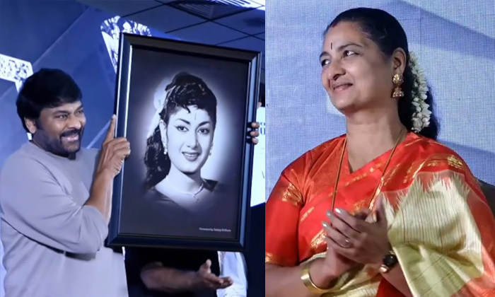  Chiranjeevi Got Emotional For Vijaya Chamundeswari Words During Savitri Classics-TeluguStop.com