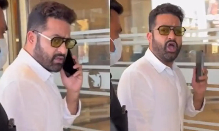 Jr Ntr Serious On Paparazzi At Mumbai For War 2 Details, Ntr, Ntr Fires, War 2, Jr Ntr Serious On Paparazzi At Mumbai For War 2 Details, Ntr, Ntr Fires, War 2,-TeluguStop.com