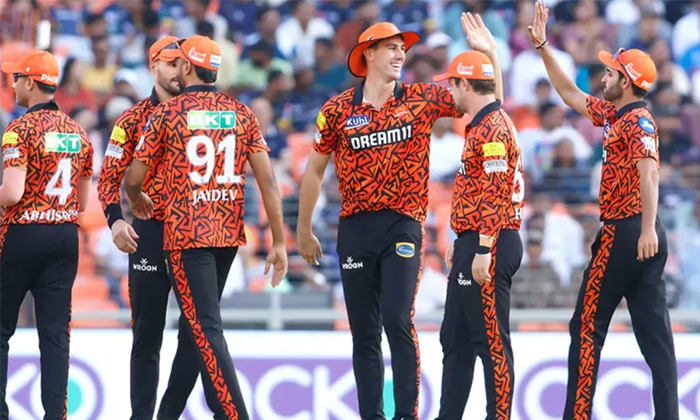 Srh Fan Jersey For Every Two Tickets Against Lsg Match Details, Sunrisers Hydera-TeluguStop.com