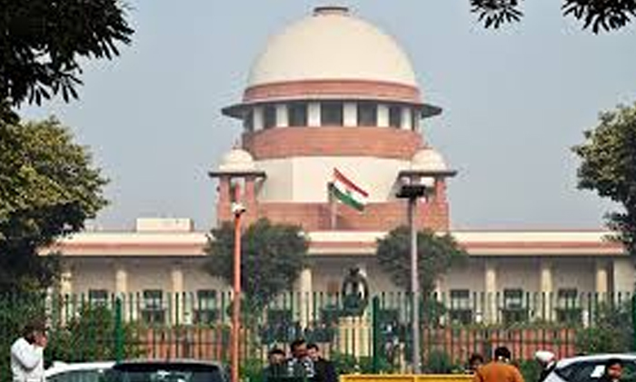  Delhi Cm Kejriwal's Petition In Supreme Court To Extend Bail , Supreme Court , D-TeluguStop.com