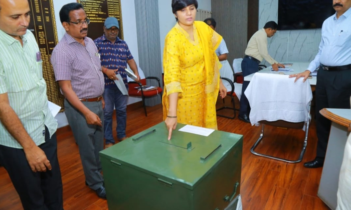  Everything Should Be Prepared For Mlc By-election Polling Returning Officer Hari-TeluguStop.com