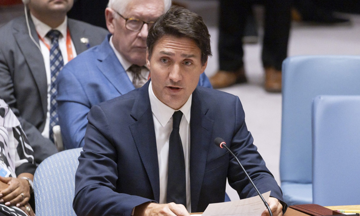 Justin Trudeaus Liberal Party Loses Traction Across All Religious Groups In Cana Justin Trudeaus Liberal Party Loses Traction Across All Religious Groups In Cana-TeluguStop.com