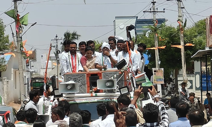  Mla Campaign To Win Raghuveer Reddy, Kunduru Raghuveer Reddy, Balu Naik Nenavath-TeluguStop.com