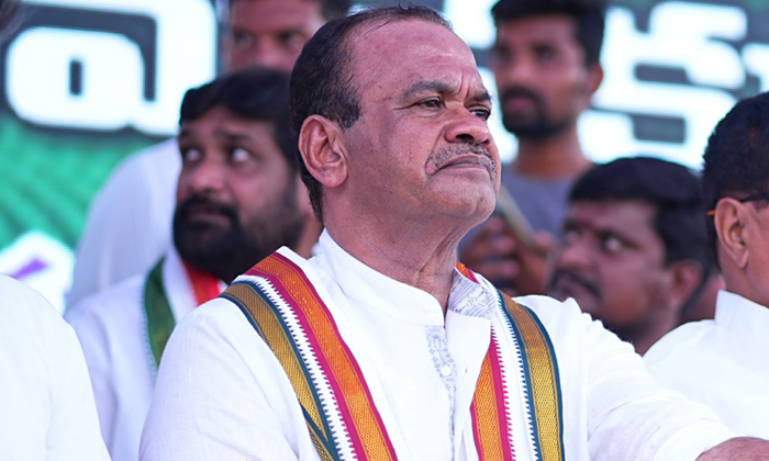  Minister Komatireddy Venkatreddy Emotional Comments At Nalgonda Congress Party M-TeluguStop.com