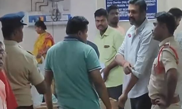  Police Petition Seeking Custody Of Brs Leader Krishank ,fake Circular, Krishank-TeluguStop.com