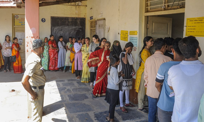  Polling Has Ended In 13 Constituencies In Telangana Details, 13 Constituencies,-TeluguStop.com