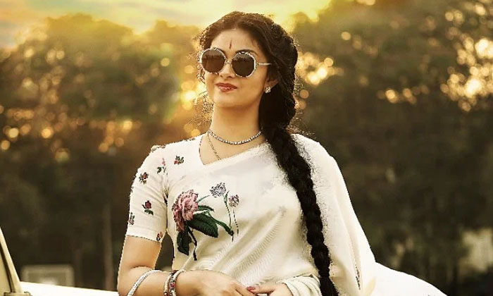 Telugu Arjun Reddy, Hansika, Mahanati, Rashi Khanna, Shalini Pandey, Shruti Haas