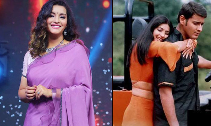  Why Renu Desai Left Movie Industry , Renu Desai , Pawan Kalyan, Badri ,johnny-TeluguStop.com