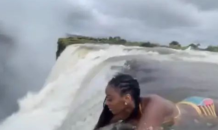  The Adventurer Slipped On The Edge Of The 380 Feet Waterfall And The Body Is Not-TeluguStop.com