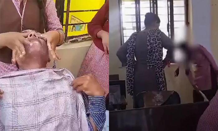  Uttar Pradesh Watchman Caught On Video Receiving Massage From Female Students De-TeluguStop.com