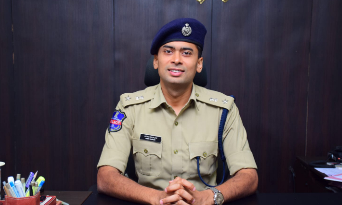  Beware Of Scams By Cyber Criminals Sp Akhil Mahajan, Beware Of Scams ,cyber Crim-TeluguStop.com