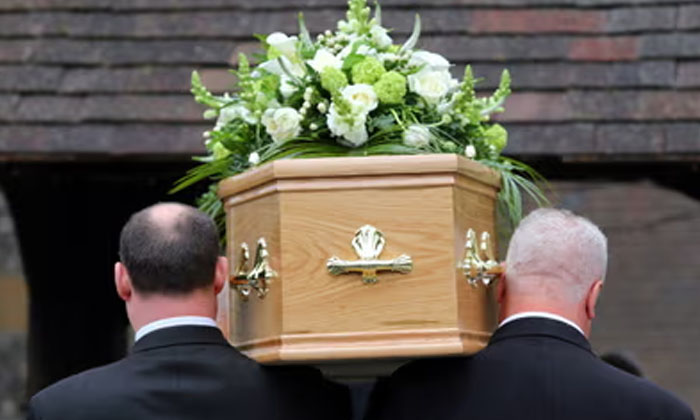  Funeral Expenses Increased In Uk.. If You Know Why, Uk News, Cost Of Living, Bri-TeluguStop.com