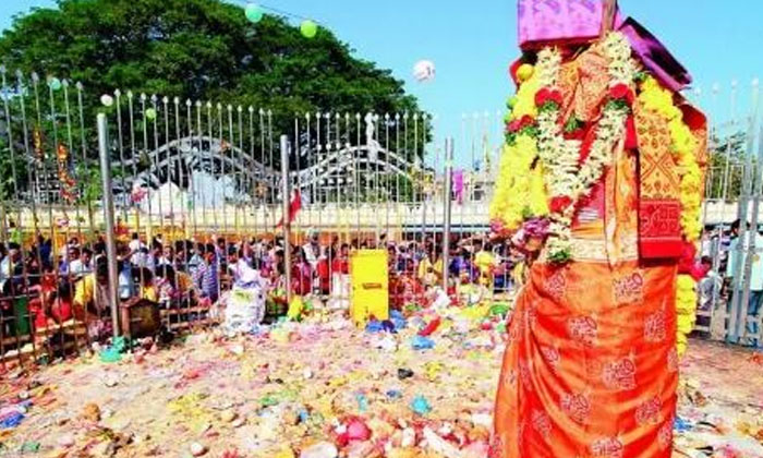  Medaram Sammakka - Sarammal Darshan Bandh For Two Days ,sammakka Saralamma, Med-TeluguStop.com