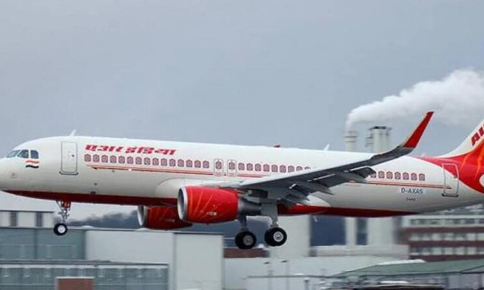  Air India Journey Turned Into A Nightmare Sensation Passenger Post, Flying Busin-TeluguStop.com