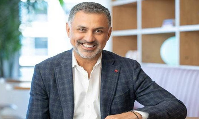  Who Is Nikesh Arora Indian Origin Ceo Earning More Than Sundar Pichai Satya Nade-TeluguStop.com