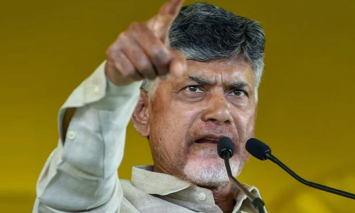  Chandrababu To Delhi Tomorrow, Delhi, Chandrababu , Tomorrow, Tdp Leading In 136-TeluguStop.com