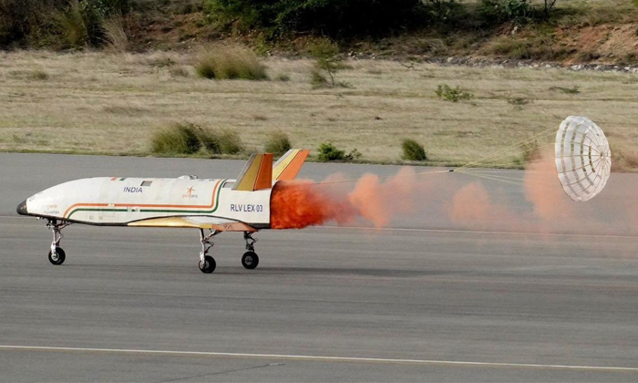  Isro Reusable Launch Vehicle Pushpak Completes Third Successful Test Landing Det-TeluguStop.com