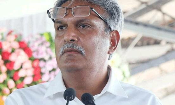  Kesineni Nani Has Released A Statement That He Is Leaving Direct Politics , Kesi-TeluguStop.com