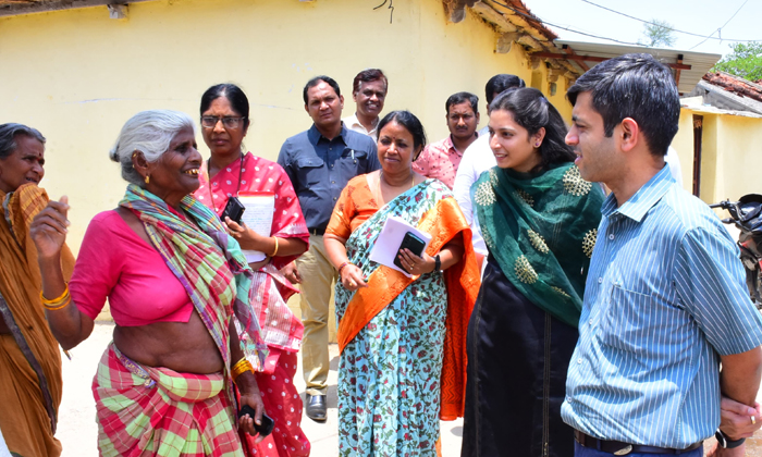  Mission Bhagiratha Inquired About Water Supply District Collector Anurag Jayan-TeluguStop.com