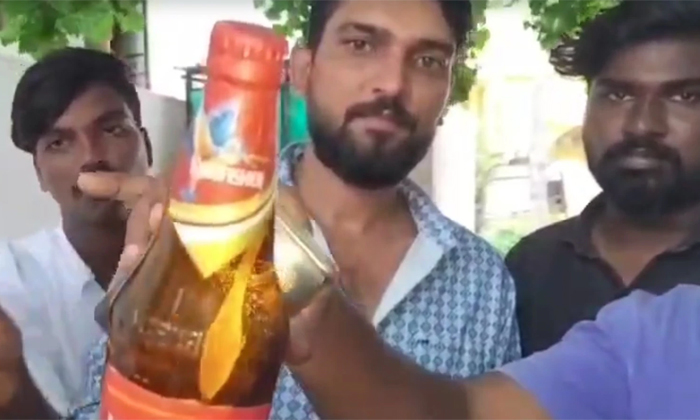 Telugu Andhra Pradesh, Beer, Beer Bottle, Dhone, Nandyala, Plastic Spoon, Latest