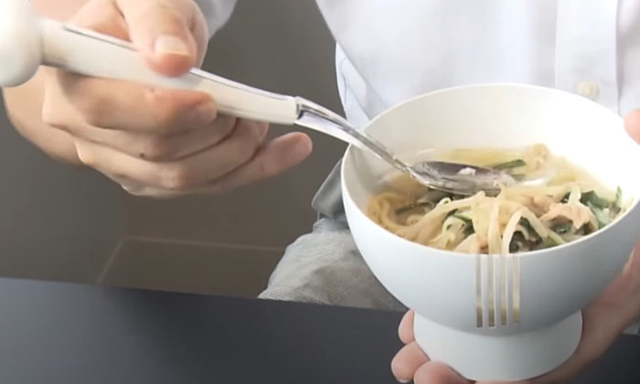  Electric Spoon: The Spoon That Gives Salt And Taste To Food.. Scientists Who Hav-TeluguStop.com