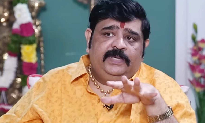 Telugu Astrologervenu, Chandra Babu, Jagan-Movie