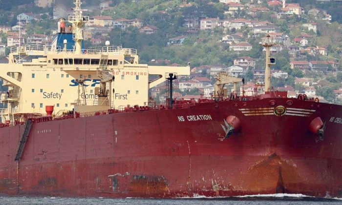  Crew, Including 13 Indians, Still Missing After Oil Tanker Capsizes Off Oman , O-TeluguStop.com