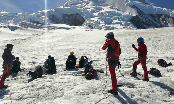 Telugu Glaciers, Mountaineer, Peru, Meida, Latest, William Stamp-Latest News - T