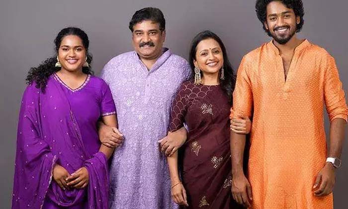 Telugu Divorce, Rajeev Kanakala, Rajeevkanakala, Suma, Trollers-Movie