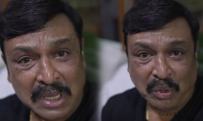  Senior Actor Naresh Emotional Video Goes Viral In Social Media , Naresh,pavitra-TeluguStop.com
