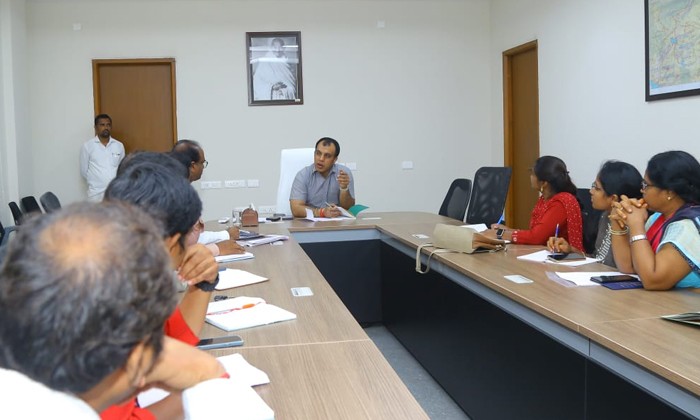  Today Rs. Collector Sandeep Kumar Jha In A Review Meeting With Officials Of The-TeluguStop.com