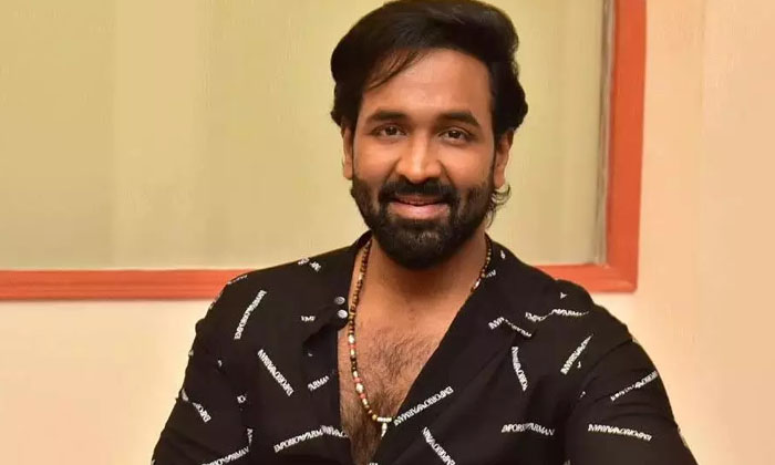 Telugu Arti Aggarwal, Brahmanandam, Manchu Vishnu, Sandeepreddy, Singham, Venkat