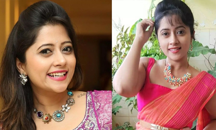 Telugu Actress Lahari, Actresslahari, Benz Car, Tollywood-Movie