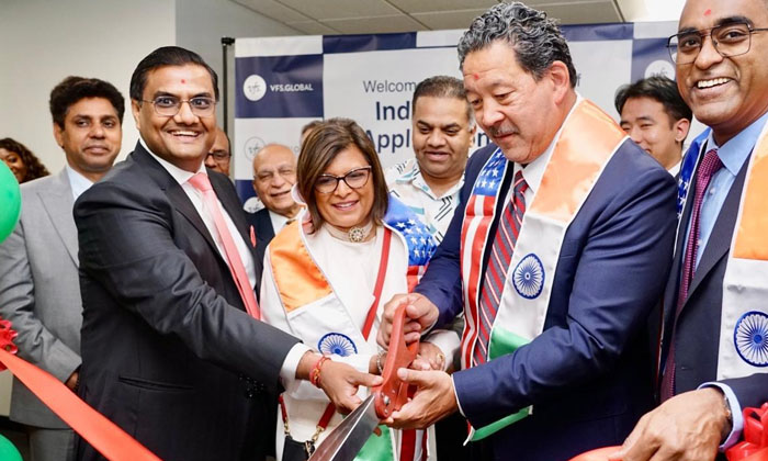  Indian Consulate In Seattle Opens Visa Application Centre ,seattle Mayor Bruce-TeluguStop.com