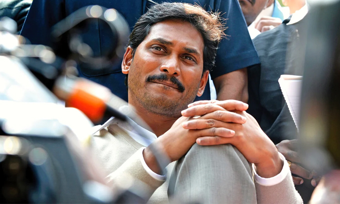  Will Bjp Support Jagan Dharna In Delhi Details, Bjp, Ysrcp, Telugudesam, Pawan K-TeluguStop.com