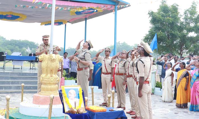  17th Police Battalion, Sardapur Independence Day Celebrations , Independence Day-TeluguStop.com