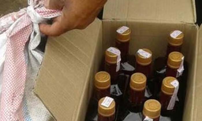  A Case Has Been Registered Against Two People Selling Liquor , Selling Liquor ,-TeluguStop.com