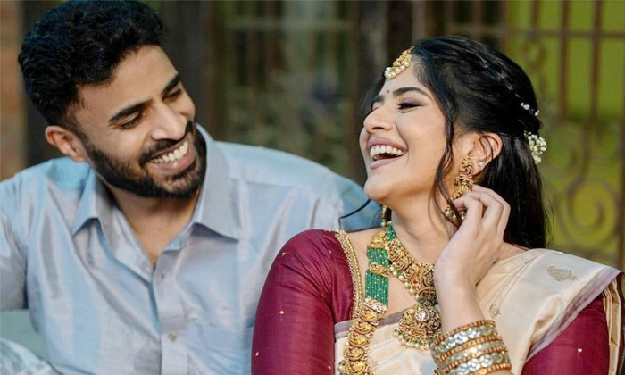  Actress Megha Akash Gets Engaged To Sai Vishnu Pics Viral Details, Actress Megha-TeluguStop.com