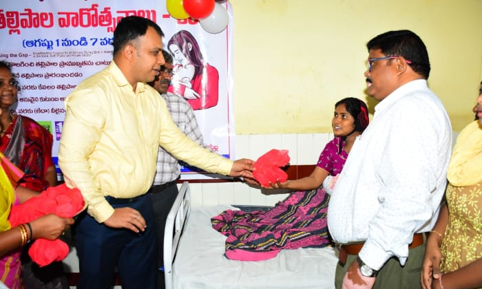  Collector Sandeep Kumar Jha About Mother Milk To Baby, Collector Sandeep Kumar J-TeluguStop.com