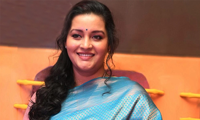  Do You Know These Facts About Renu Desai Details,renu Desai, Heroine Renu Desai,-TeluguStop.com