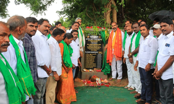  Govt Whip Adi Srinivas Performed Bhumi Puja For Construction Of Fertilizer Wareh-TeluguStop.com