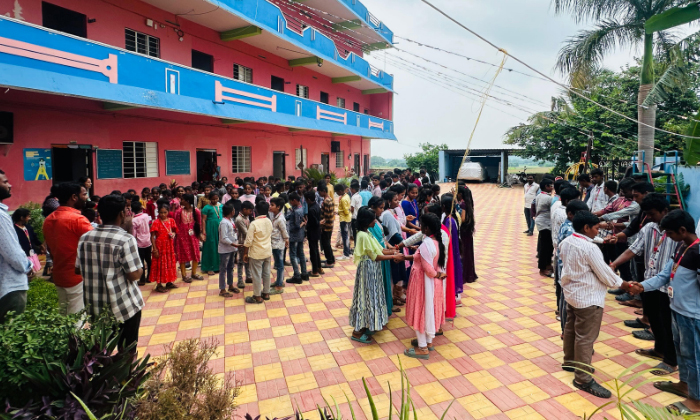  Pre-rakshabandhan Ceremony At Rudrangi Kerala School Premises, Pre-rakshabandhan-TeluguStop.com