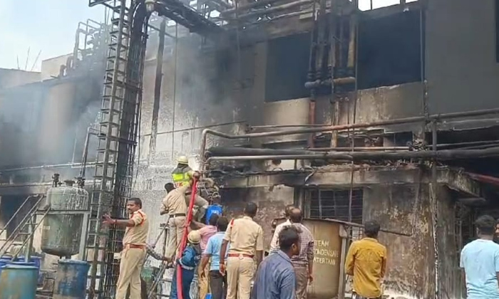  Reactor Exploded In Sripati Lab, Sripati Lab, Reactor Exploded ,nalgonda Distr-TeluguStop.com